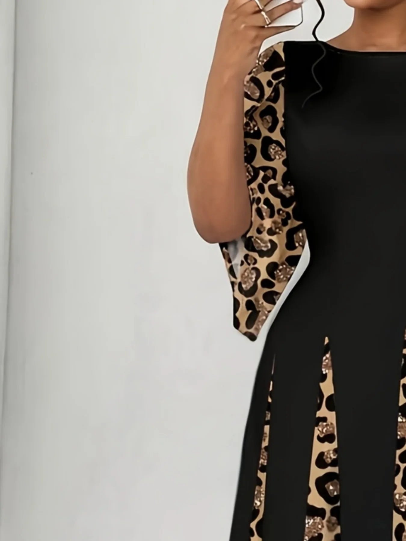 Chic Cheetah Print Maxi Dress